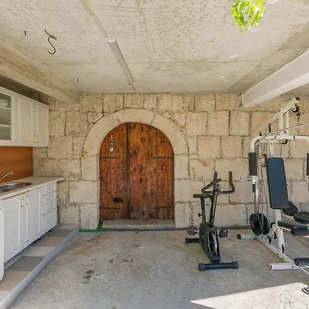 House Coso Podspilje (Split)